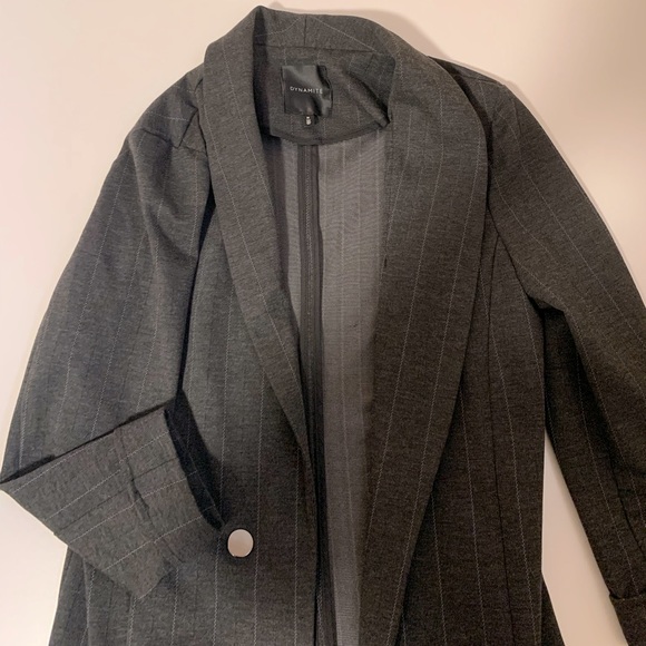 Dynamite Grey Blazer - Picture 2 of 3